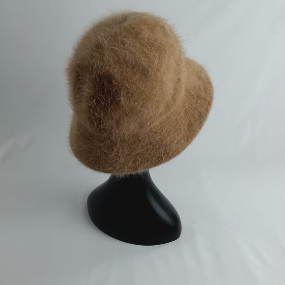 D.N.Y. Women's Hat. - Picture 3 of 8